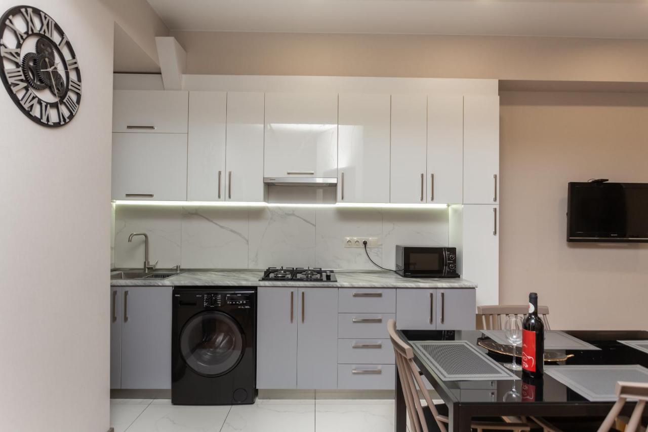 Saburtalo Apartment Tbilisi Bagian luar foto
